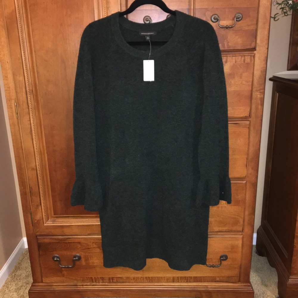 NWT Banana Republic Full Length Sweater